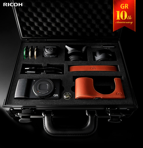 [정품]리코 RICOH GR II Premium Kit 한정판/10주년기념 블랙링+SDHC16GB+LCD커버 증정/추가6개월(한국펜탁스)무상보증(총1년6개월)