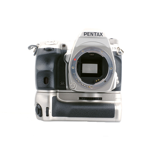 {판매완료}[중고]펜탁스 PENTAX K-5 Limited Silver / 세로그립(D-BG4 포함)
