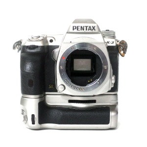 {판매완료}[중고]펜탁스 PENTAX  K-3 Premium Silver Edition